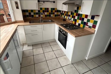 2 bed flat, Station Road West, St Stephens, Canterbury, CT28AN - Image 5