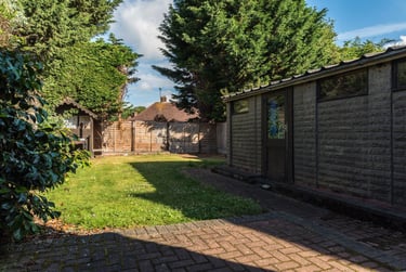 1 bed house, College Road - Room, Christchurch, Kent, CT11QX - Image 10