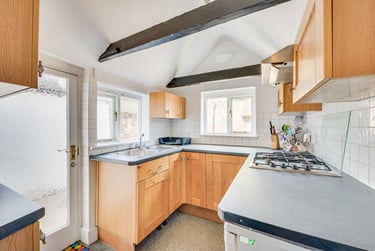 3 bed house, Love Lane -Family, City Centre, Kent, CT11TZ - Image 4