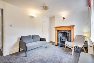 3 bed house, Love Lane -Family, City Centre, Kent, CT11TZ - Image 1