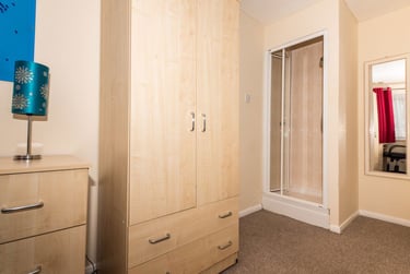 1 bed house, Tennyson Avenue - Room, Christchurch, Kent, CT11ER - Image 8