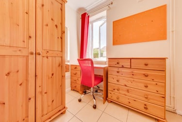 1 bed house, Warwick Road - Room, Christchurch, Kent, CT11RG - Image 10