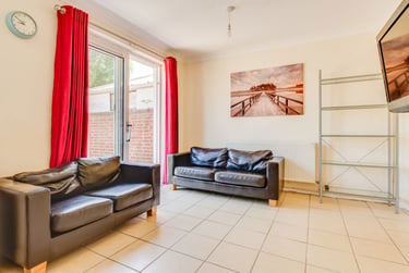 1 bed house, Warwick Road - Room, Christchurch, Kent, CT11RG - Image 4