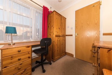 6 bed house, Field Avenue, Sturry, Canterbury, CT11TS - Image 14