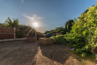 6 bed house, Field Avenue, Sturry, Canterbury, CT11TS - Image 2