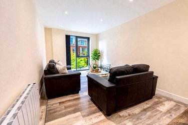 3 bed flat, Ecco, Highfield, Sheffield, S118BP - Image 3