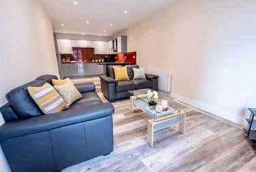 3 bed flat, Ecco, Highfield, Sheffield, S118BP - Image 10