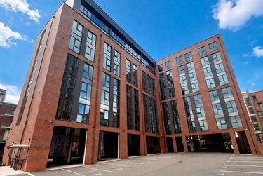 3 bed flat, Ecco, Highfield, Sheffield, S118BP - Image 9