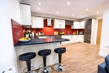 3 bed flat, Ecco, Highfield, Sheffield, S118BP - Image 1