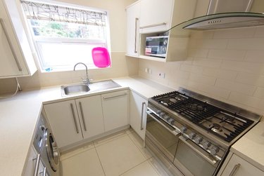 3 bed house, Cameron St, Kensington, Liverpool, L70EN - Image 10