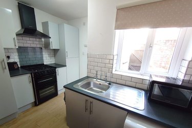 2 bed house, Grantham St, Kensington, Liverpool, L66BX - Image 4