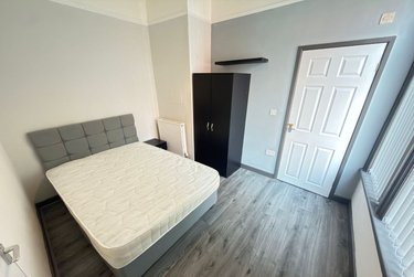 1 bed flat, Room 1, 83 Sheil Road, Kensington, Liverpool, L63AD - Image 1