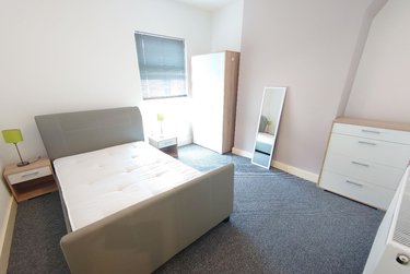 2 bed house, Hinton St, Fairfield, Liverpool, L63AP - Image 1
