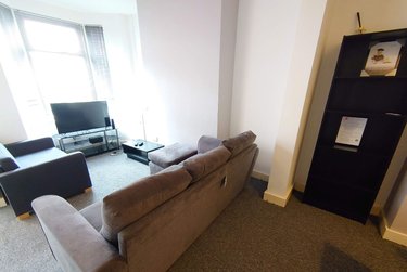 2 bed house, Hinton St, Fairfield, Liverpool, L63AP - Image 8