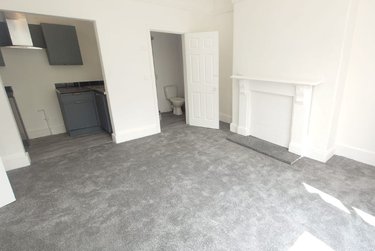 1 bed flat, Anfield, Tuebrook, Liverpool, L64BA - Image 2