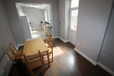 6 bed house, Claremont Street, Spital Tongues, Newcastle, NE24AH - Image 5