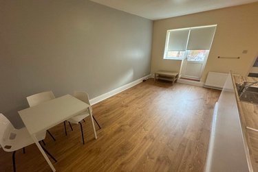 2 bed flat, Simonside Terrace, Heaton, Newcastle, NE65JX - Image 9