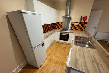 2 bed flat, Simonside Terrace, Heaton, Newcastle, NE65JX - Image 11