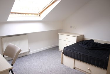 7 bed house, Kendal Lane, Woodhouse, Leeds, LS31AS - Image 9