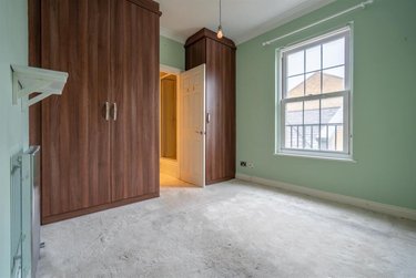 2 bed flat, Sophia Square, Limehouse, London, SE165XL - Image 4