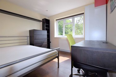 5 bed house, Tunstall Road, Hales Place, Canterbury, CT27BX - Image 5