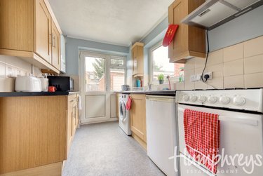 4 bed house, Ringwood Close, St Stephens, Canterbury, CT27SQ - Image 6