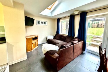 5 bed house, Tenterden Drive, Hales Place, Canterbury, CT27BW - Image 9