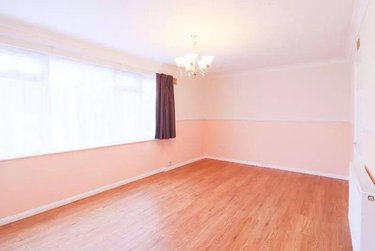 1 bed flat, Hudson Road, Christchurch, Canterbury, CT11JF - Image 2