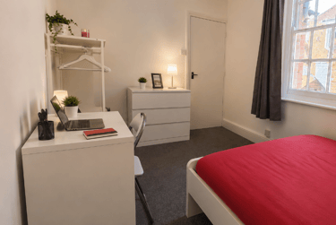 2 bed flat, Turnagain Lane, City Centre, Canterbury, CT12ED - Image 2