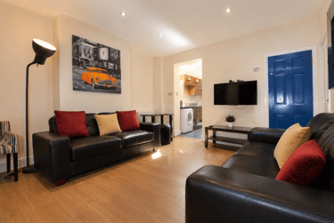 6 bed house, Guildford Road, Wincheap, Canterbury, CT13QD - Image 1