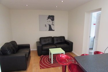 5 bed house, Teddington Close, Christchurch, Canterbury, CT11HU - Image 3