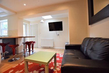 5 bed house, Tunstall Road, Hales Place, Canterbury, CT27BX - Image 3