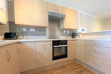 4 bed house, Ulcombe Gardens, Hales Place, Canterbury, CT27QZ - Image 9