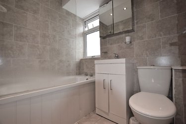 5 bed house, Rhodaus Close, City Centre, Canterbury, CT12RE - Image 5