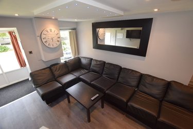 7 bed house, Green Dell, Hales Place, Canterbury, CT27BU - Image 5