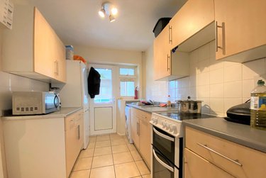4 bed house, Tunstall Road, Hales Place, Canterbury, CT27BX - Image 3