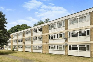 3 bed flat, Long Meadow Way, Hales Place, Canterbury, CT27DG - Image 6