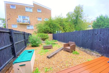 2 bed house, Artillery Street, Christchurch, Canterbury, CT11LJ - Image 8