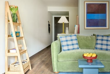 Large Studio at The Alba, 8 Mulberry Walk, Canada Water, London, SE166BL - Image 3