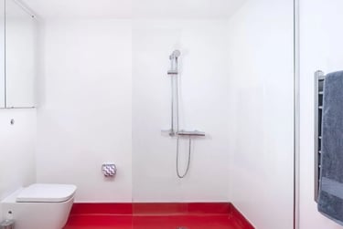Accessible En Suite - Image 2