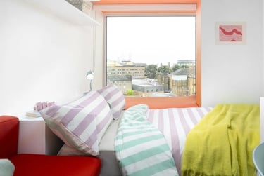 Large En Suite at Scape Mile End, 25 Bradwell Street, Bethnal Green, London, E14DR - Image 2