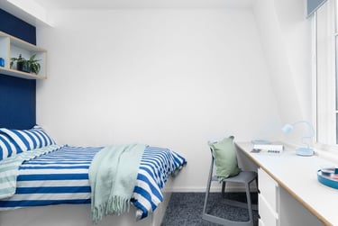 Medium Plus Studio - Image 4