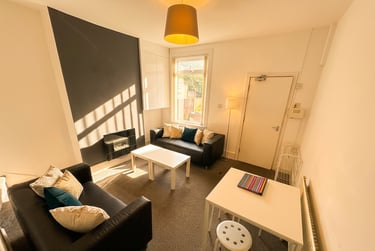 3 bed house, Ednaston Road - 3 bed, Dunkirk, Nottingham, NG72JF - Image 2