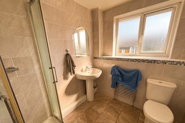 4 bed house, Heron Drive, Lenton, Nottingham, NG72DF - Image 8