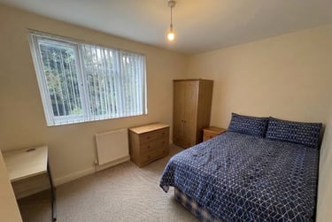 6 bed house, Tiverton Road - 6 bed, Selly Park, Birmingham, B296DB - Image 2
