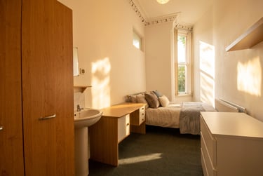 5 bed flat, Forest Road West F 1 - 5 Bed Ex Bills, Arboretum, Nottingham, NG74ER - Image 11