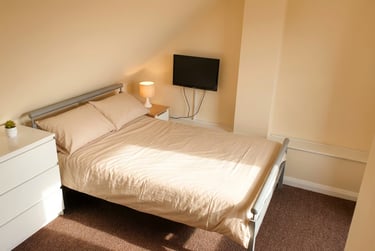 6 bed house, Rolleston Drive - 6 bed, Lenton, Nottingham, NG71LA - Image 6
