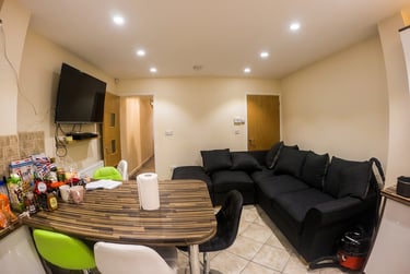 6 bed house, Heeley Road, Selly Park, Birmingham, B296EJ - Image 2