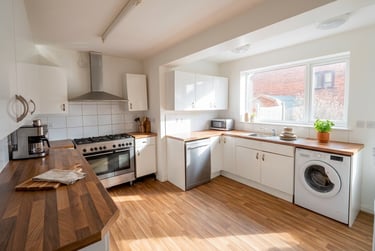 1 bed house, Rolleston Drive, Lenton, Nottingham, NG71LA - Image 4