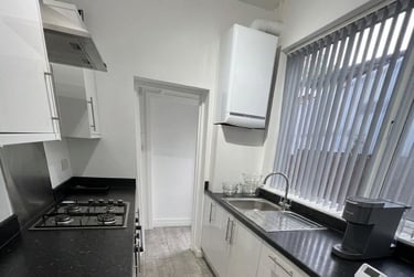1 bed house, Pershore Road, Selly Park, Birmingham, B297NJ - Image 6